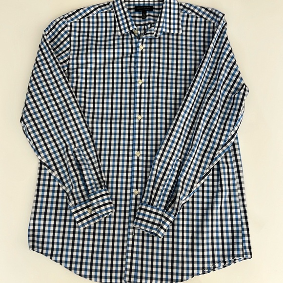 Banana Republic Other - Banana Republic Long Sleeve Dress Shirt